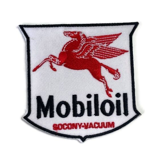Vintage Mobil Oil Pegasus Embroidered Patch - Picture 1 of 4